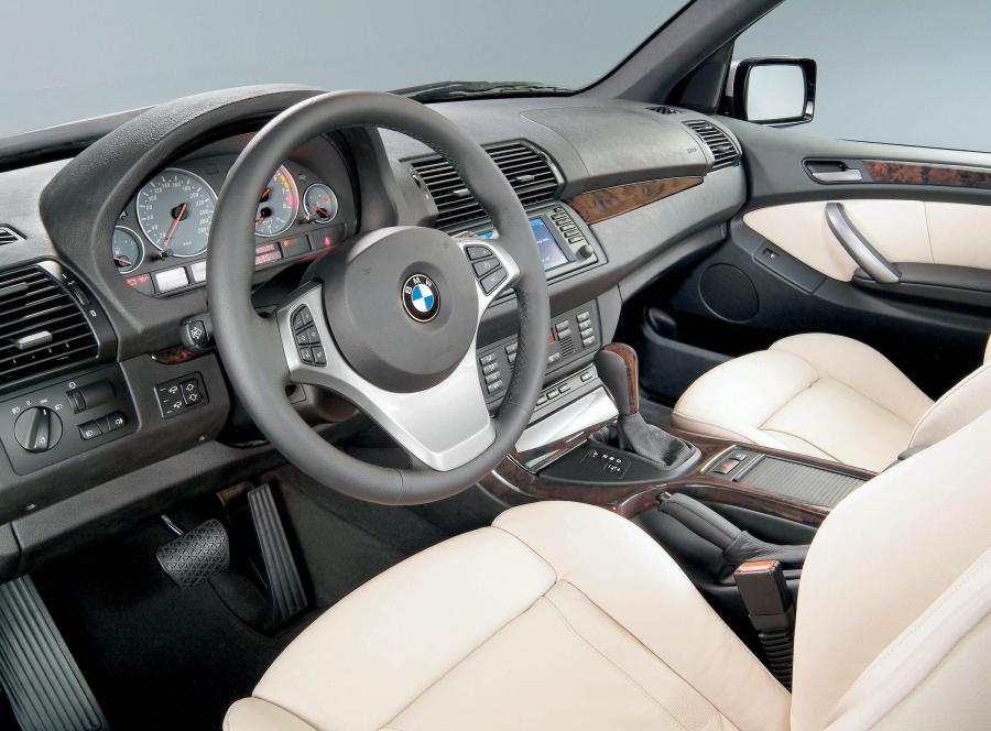 BMW X5 2004 года  (фото 15 из 45)